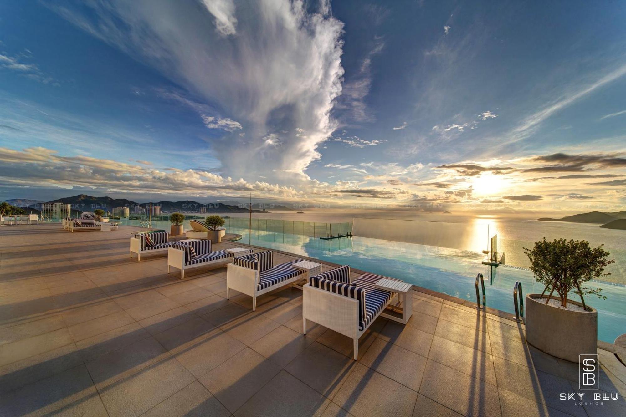 L'Apartment And Signature Nha Trang Tours - Muong Thanh Luxury Khanh Hoa Esterno foto