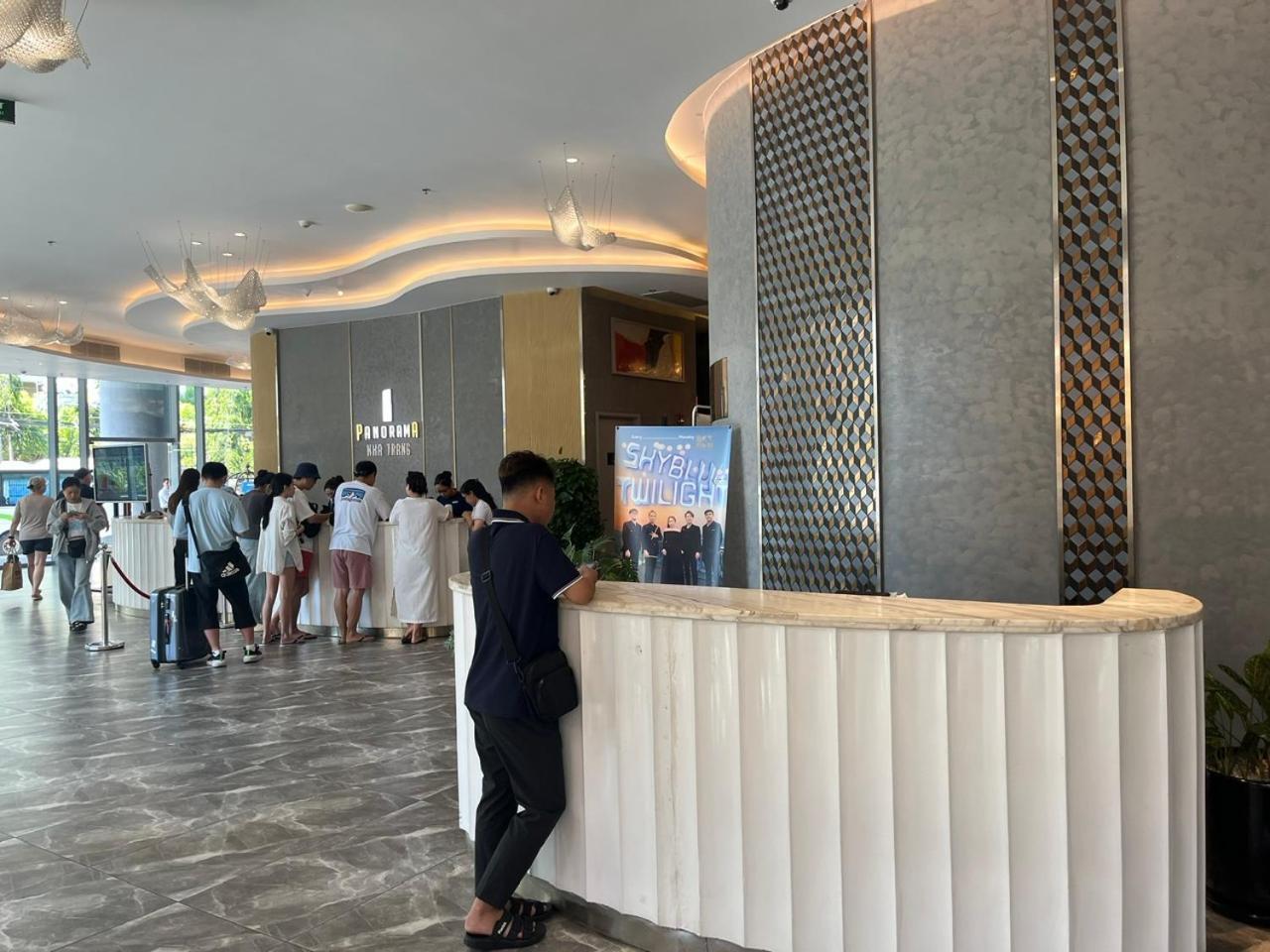 L'Apartment And Signature Nha Trang Tours - Muong Thanh Luxury Khanh Hoa Esterno foto